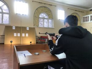 Учасники змагань зі стрільби у ЗЕФК