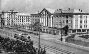 Запорізький алюмінієвий технікум, 1955 рік