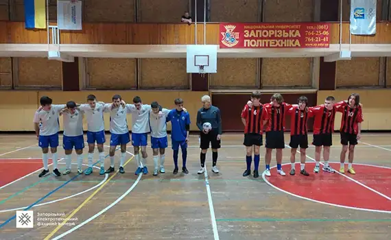 Студенти коледжу після успішного виступу на змаганнях «Абітурієнт 2026»