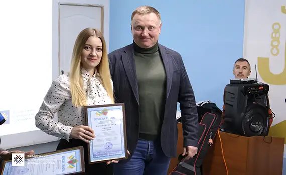 Привітання жінок коледжу з 8 Березня у ЗЕФК