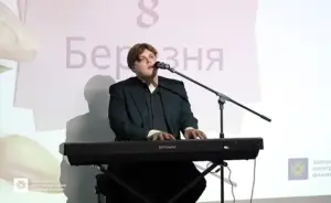 Студентські виступи на концерті до Міжнародного жіночого дня у ЗЕФК