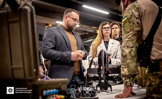 Учасники зустрічі з бійцями бригади «Хортиця» НГУ