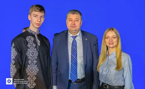 Нагородження студента коледжу Микити Дехи на OPEN DAY у Запорізькій політехніці