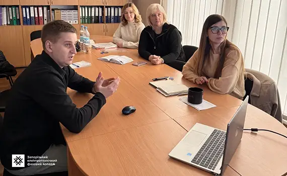 Данило Боровик під час атестації викладачів у коледжі