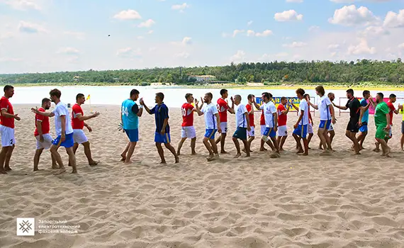 Команда ЗЕФК у чвертьфіналі Суперліги з пляжного футболу